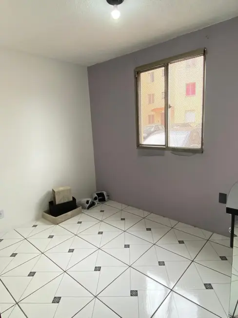 Apartamento com 2 quartos à venda, 40m2 em Jardim Leopoldina, Porto Alegre - RS - imagem 6 Foto 6 de Apartamento com 2 quartos à venda, 40m2 em Jardim Leopoldina, Porto Alegre - RS