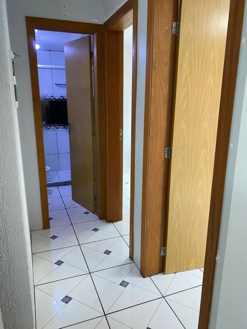 Apartamento com 2 quartos à venda, 40m2 em Jardim Leopoldina, Porto Alegre - RS - imagem 4 Foto 4 de Apartamento com 2 quartos à venda, 40m2 em Jardim Leopoldina, Porto Alegre - RS