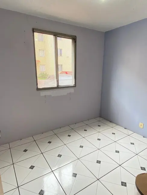 Apartamento com 2 quartos à venda, 40m2 em Jardim Leopoldina, Porto Alegre - RS - imagem 5 Foto 5 de Apartamento com 2 quartos à venda, 40m2 em Jardim Leopoldina, Porto Alegre - RS