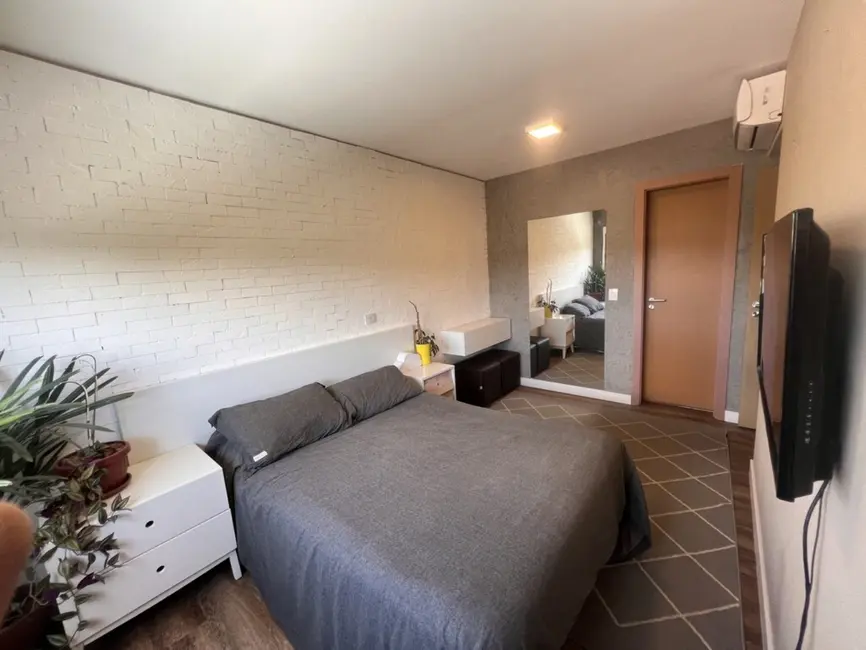 Apartamento com 2 quartos à venda, 63m2 em Tristeza, Porto Alegre - RS - imagem 8 Foto 8 de Apartamento com 2 quartos à venda, 63m2 em Tristeza, Porto Alegre - RS