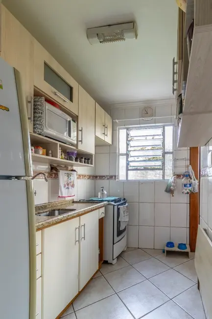 Foto 9 de Apartamento com 3 quartos à venda, 76m2 em Nonoai, Porto Alegre - RS