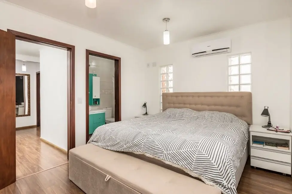 Casa de Condomínio com 3 quartos à venda, 180m2 em Mário Quintana, Porto Alegre - RS - imagem 6 Foto 6 de Casa de Condomínio com 3 quartos à venda, 180m2 em Mário Quintana, Porto Alegre - RS