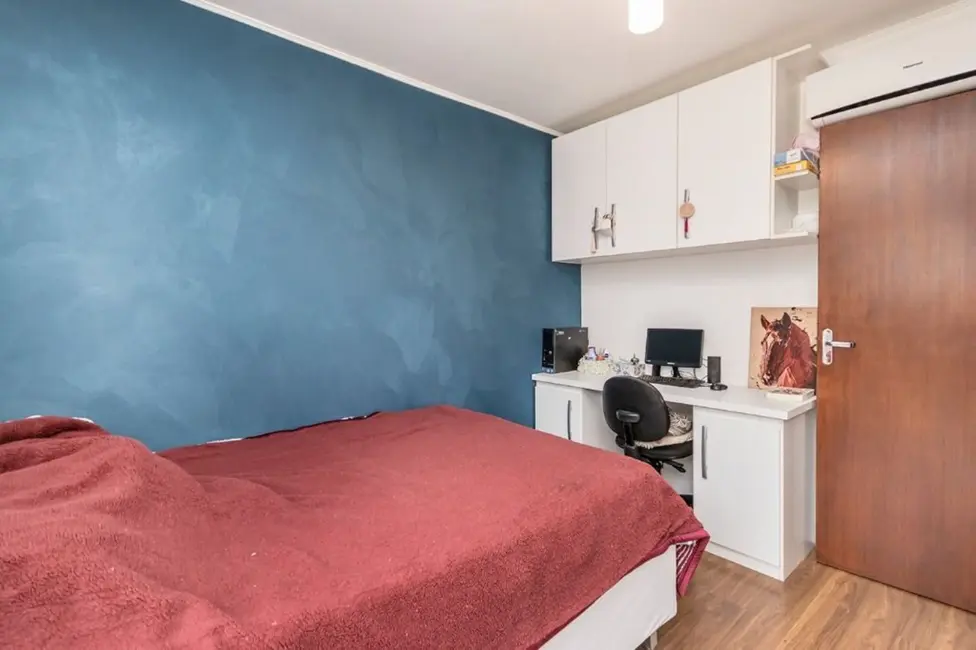 Casa de Condomínio com 3 quartos à venda, 180m2 em Mário Quintana, Porto Alegre - RS - imagem 8 Foto 8 de Casa de Condomínio com 3 quartos à venda, 180m2 em Mário Quintana, Porto Alegre - RS