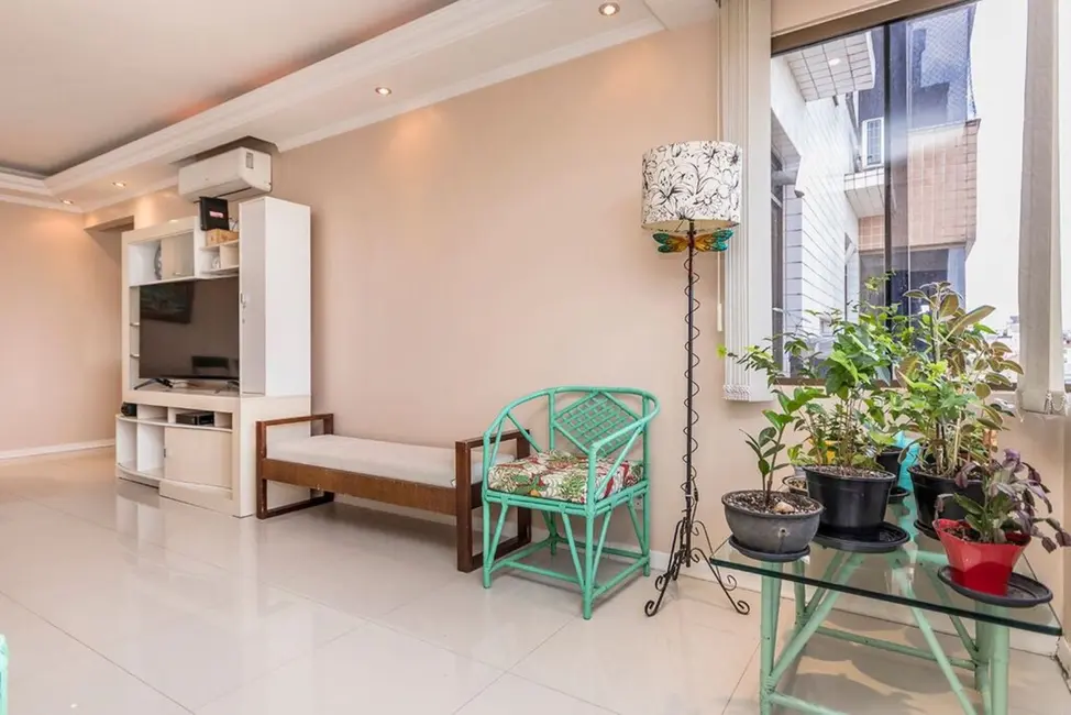 Foto 6 de Apartamento com 3 quartos à venda, 80m2 em Jardim Itu, Porto Alegre - RS