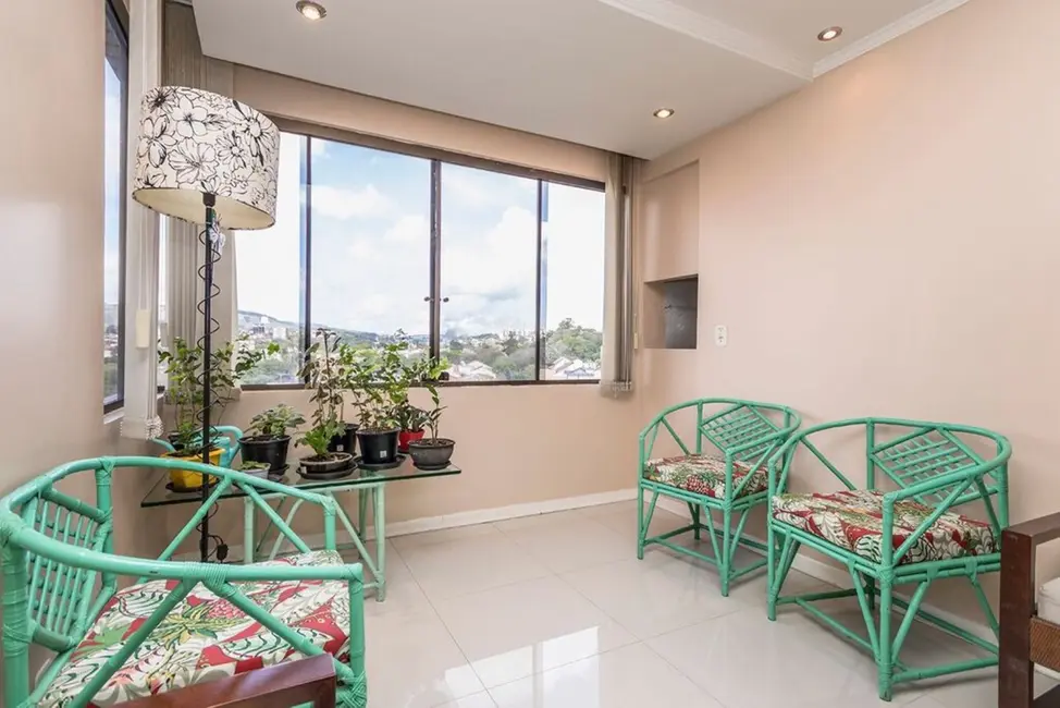 Foto 4 de Apartamento com 3 quartos à venda, 80m2 em Jardim Itu, Porto Alegre - RS