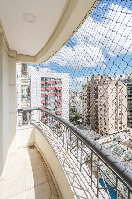 Apartamento com 3 quartos à venda, 134m2 em Menino Deus, Porto Alegre - RS - imagem 3 Foto 3 de Apartamento com 3 quartos à venda, 134m2 em Menino Deus, Porto Alegre - RS