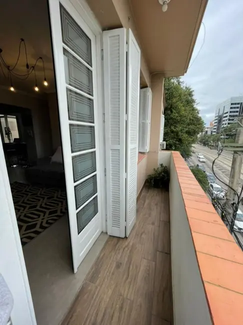 Foto 5 de Apartamento com 3 quartos à venda, 113m2 em Auxiliadora, Porto Alegre - RS