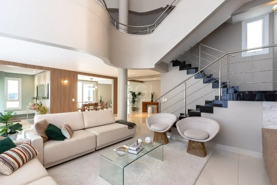Foto 1 de Casa com 4 quartos à venda, 438m2 em Ipanema, Porto Alegre - RS