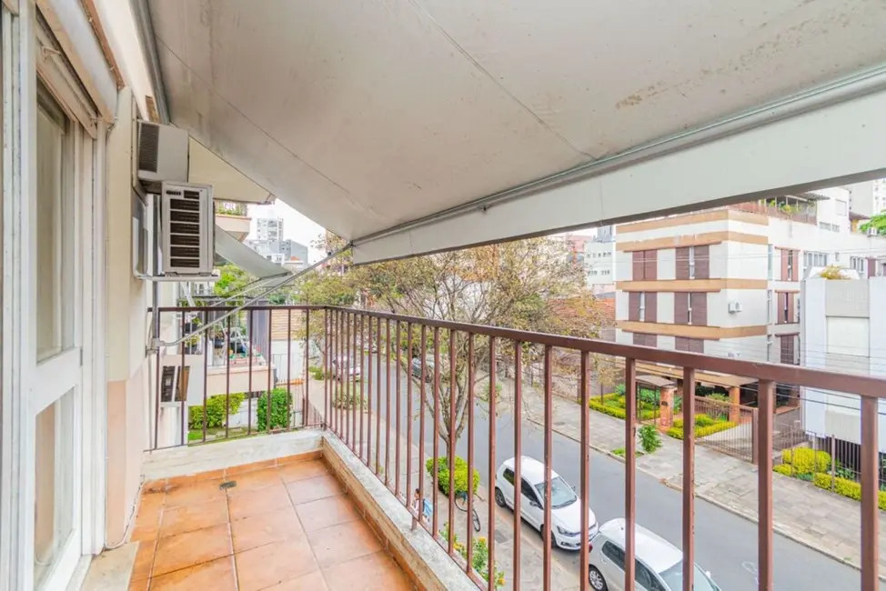 Foto 6 de Apartamento com 3 quartos à venda, 110m2 em Petrópolis, Porto Alegre - RS