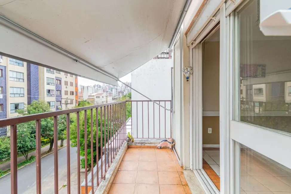 Foto 5 de Apartamento com 3 quartos à venda, 110m2 em Petrópolis, Porto Alegre - RS