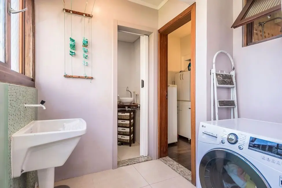 Foto 9 de Apartamento com 2 quartos à venda, 82m2 em São João, Porto Alegre - RS