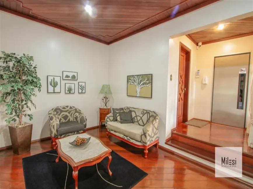 Apartamento com 3 quartos à venda, 215m2 em Centro, Caxias Do Sul - RS - imagem 5 Foto 5 de Apartamento com 3 quartos à venda, 215m2 em Centro, Caxias Do Sul - RS