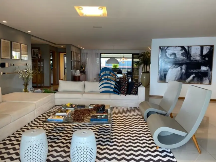 Apartamento com 4 quartos à venda, 330m2 em Barra, Salvador - BA - imagem 8 Foto 8 de Apartamento com 4 quartos à venda, 330m2 em Barra, Salvador - BA