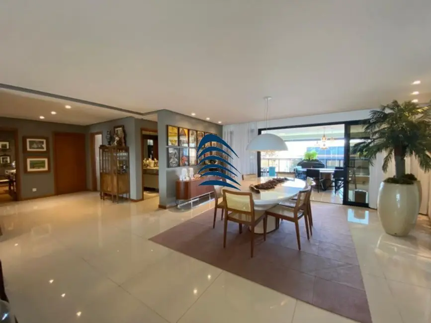 Apartamento com 4 quartos à venda, 330m2 em Barra, Salvador - BA - imagem 9 Foto 9 de Apartamento com 4 quartos à venda, 330m2 em Barra, Salvador - BA