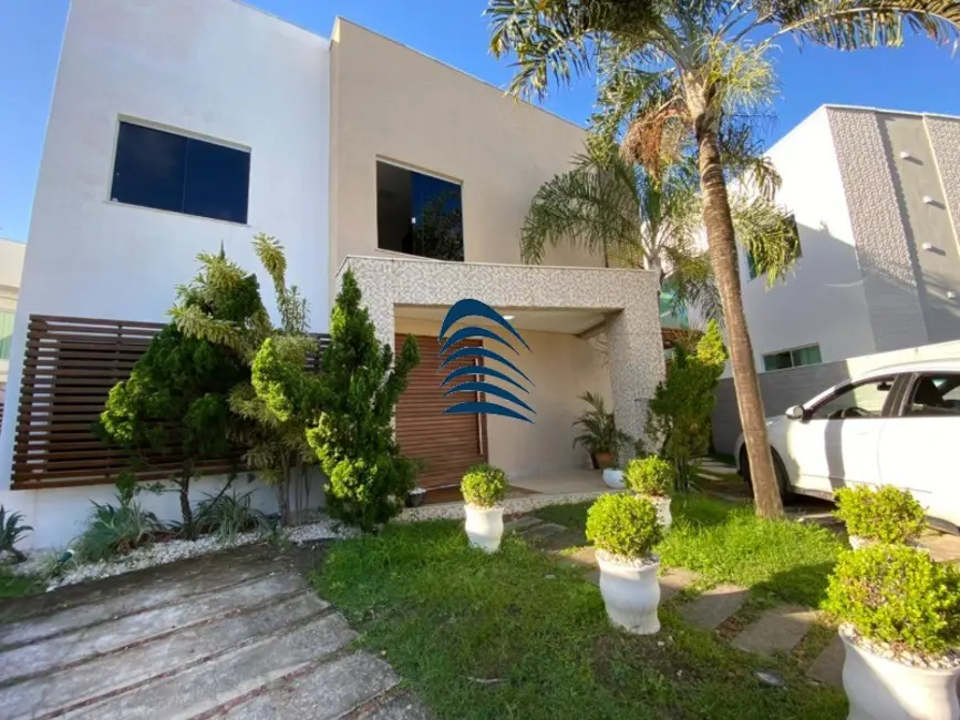 Foto 1 de Casa de Condomínio com 4 quartos à venda, 340m2 em Centro, Lauro De Freitas - BA