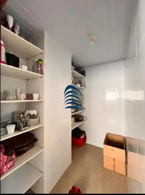 Casa com 4 quartos à venda, 330m2 em Vilas do Atlântico, Lauro De Freitas - BA - imagem 3 Foto 3 de Casa com 4 quartos à venda, 330m2 em Vilas do Atlântico, Lauro De Freitas - BA