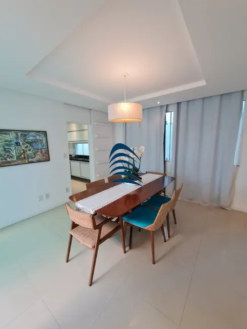 Casa com 5 quartos à venda, 264m2 em Vilas do Atlântico, Lauro De Freitas - BA - imagem 6 Foto 6 de Casa com 5 quartos à venda, 264m2 em Vilas do Atlântico, Lauro De Freitas - BA