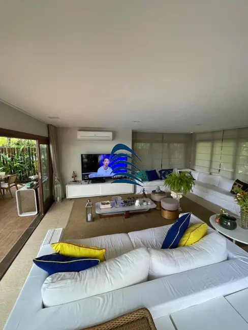 Casa de Condomínio com 5 quartos à venda, 1500m2 em Mata De Sao Joao - BA - imagem 9 Foto 9 de Casa de Condomínio com 5 quartos à venda, 1500m2 em Mata De Sao Joao - BA