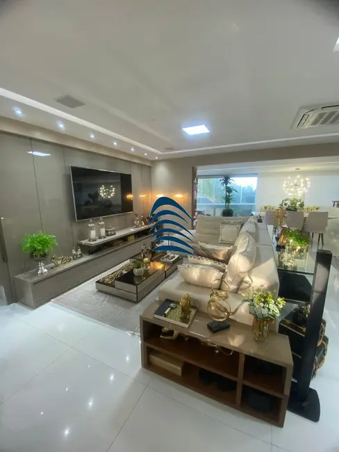 Foto 3 de Apartamento com 3 quartos à venda, 200m2 em Pituaçu, Salvador - BA