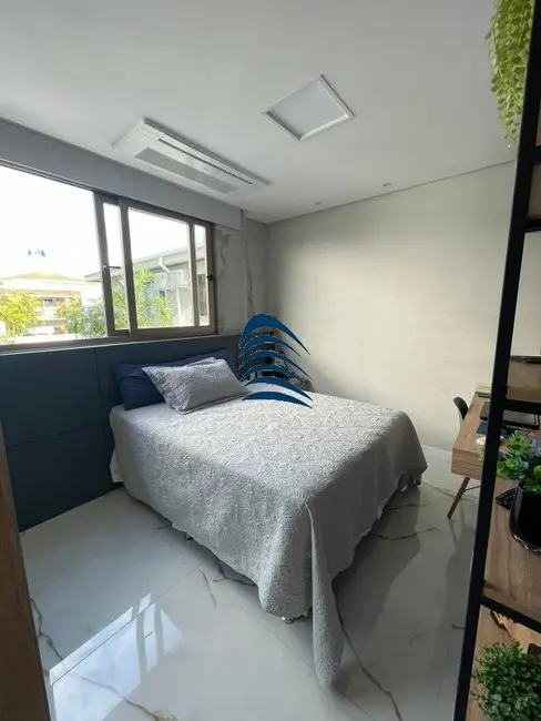 Foto 2 de Casa de Condomínio com 5 quartos à venda, 288m2 em Buraquinho, Lauro De Freitas - BA