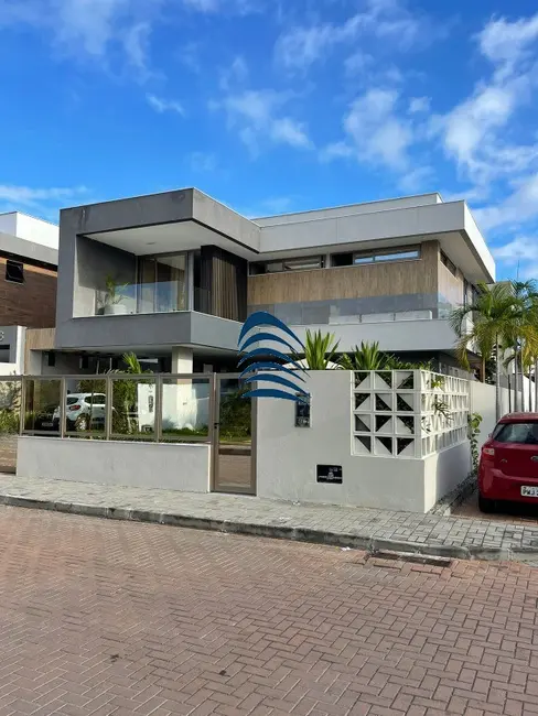 Foto 1 de Casa de Condomínio com 5 quartos à venda, 288m2 em Buraquinho, Lauro De Freitas - BA