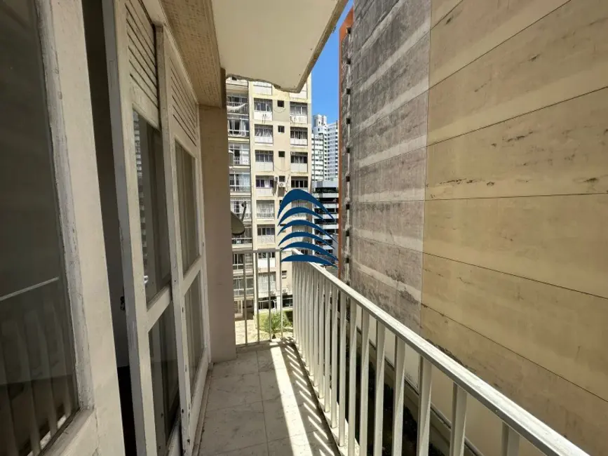 Foto 2 de Apartamento com 3 quartos à venda, 105m2 em Canela, Salvador - BA