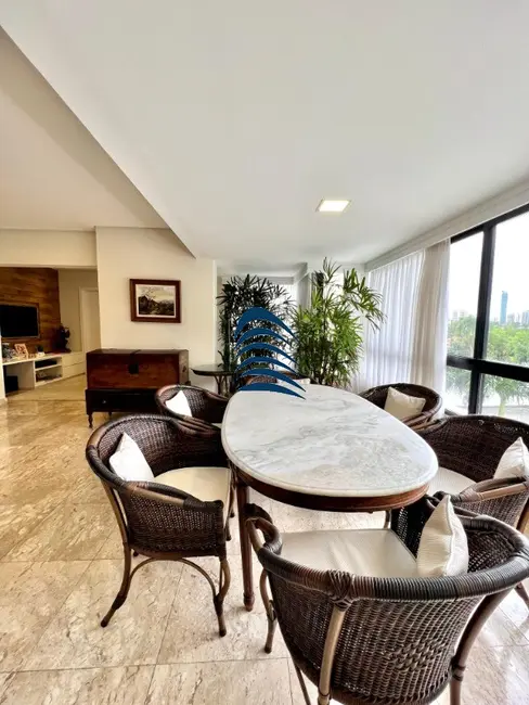 Foto 8 de Apartamento com 3 quartos à venda, 183m2 em Federação, Salvador - BA
