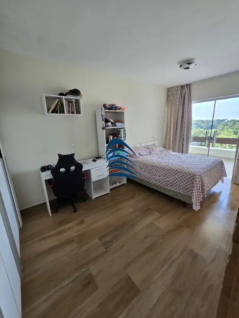 Casa de Condomínio com 6 quartos à venda, 600m2 em Patamares, Salvador - BA - imagem 5 Foto 5 de Casa de Condomínio com 6 quartos à venda, 600m2 em Patamares, Salvador - BA