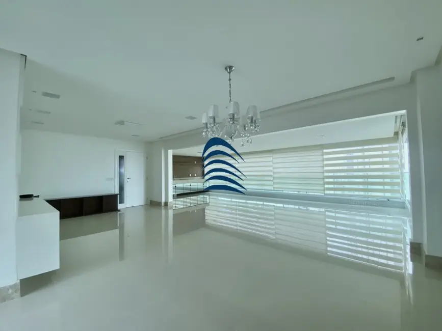Foto 1 de Apartamento com 4 quartos à venda, 226m2 em Horto Florestal, Salvador - BA