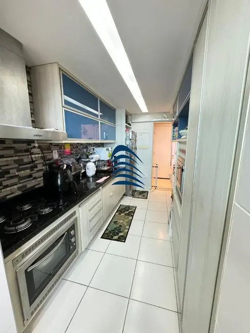 Apartamento com 2 quartos à venda, 75m2 em Pituaçu, Salvador - BA - imagem 4 Foto 4 de Apartamento com 2 quartos à venda, 75m2 em Pituaçu, Salvador - BA