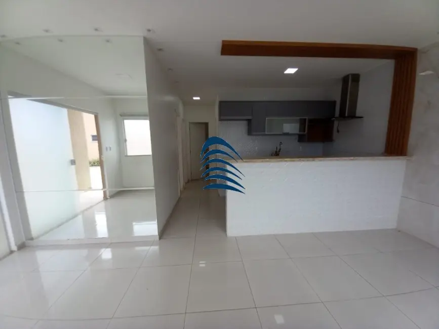 Foto 2 de Casa com 3 quartos à venda, 180m2 em Camacari - BA