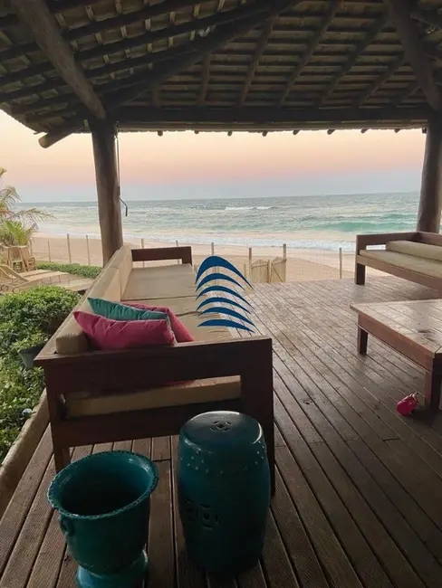 Foto 1 de Casa com 3 quartos à venda, 1200m2 em Camacari - BA