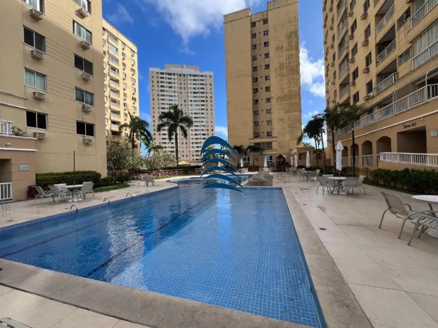 Foto 2 de Apartamento com 3 quartos à venda, 79m2 em Imbuí, Salvador - BA