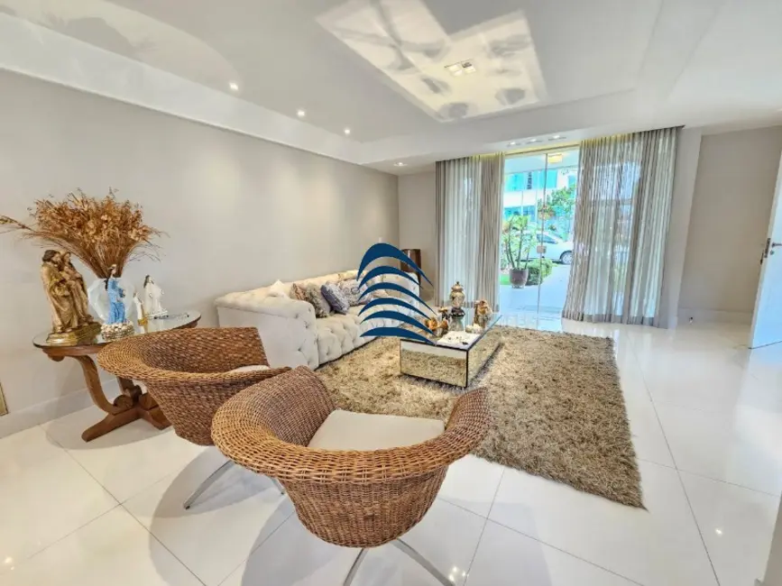 Foto 3 de Casa de Condomínio com 4 quartos à venda, 349m2 em Camacari - BA