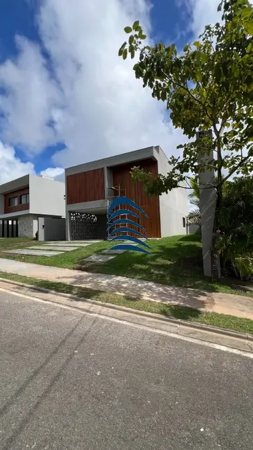 Foto 1 de Casa de Condomínio com 4 quartos à venda, 294m2 em Camacari - BA