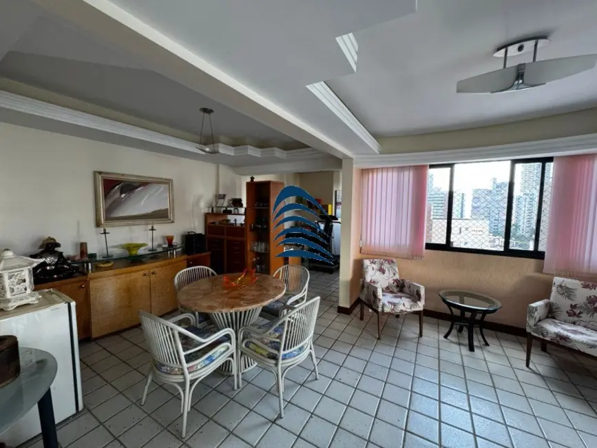 Apartamento com 4 quartos à venda, 342m2 em Graça, Salvador - BA - imagem 9 Foto 9 de Apartamento com 4 quartos à venda, 342m2 em Graça, Salvador - BA
