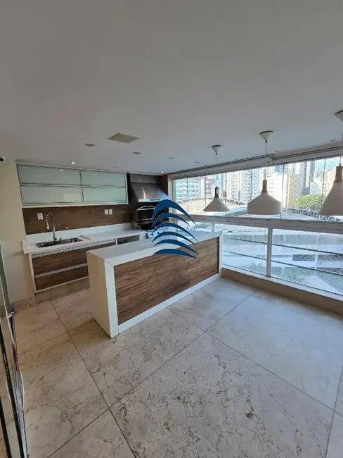 Apartamento com 4 quartos à venda, 181m2 em Barra, Salvador - BA - imagem 8 Foto 8 de Apartamento com 4 quartos à venda, 181m2 em Barra, Salvador - BA