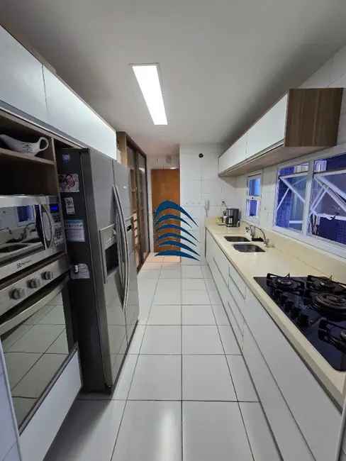 Apartamento com 3 quartos à venda, 204m2 em Patamares, Salvador - BA - imagem 8 Foto 8 de Apartamento com 3 quartos à venda, 204m2 em Patamares, Salvador - BA