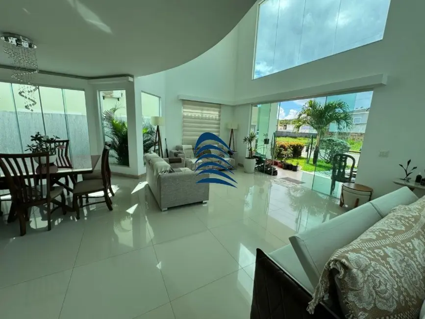 Foto 2 de Casa de Condomínio com 3 quartos à venda, 239m2 em Camacari - BA