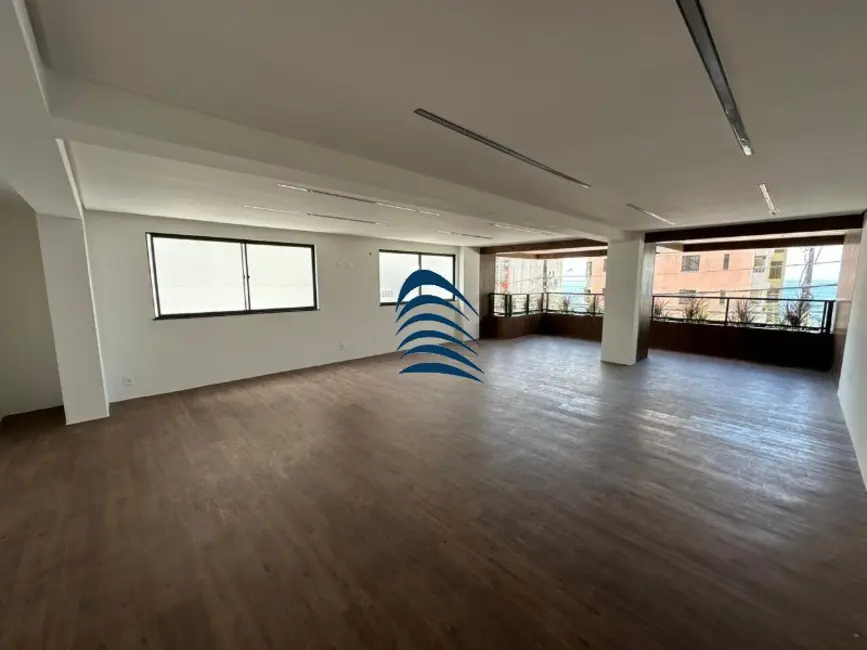 Apartamento com 3 quartos à venda, 155m2 em Barra, Salvador - BA - imagem 8 Foto 8 de Apartamento com 3 quartos à venda, 155m2 em Barra, Salvador - BA