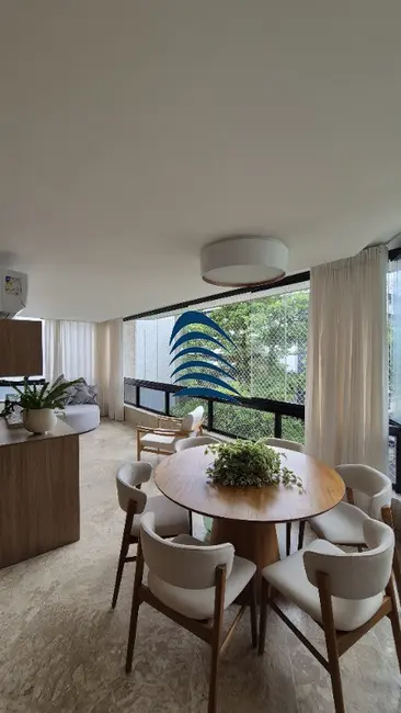 Foto 1 de Apartamento com 3 quartos à venda, 250m2 em Ondina, Salvador - BA