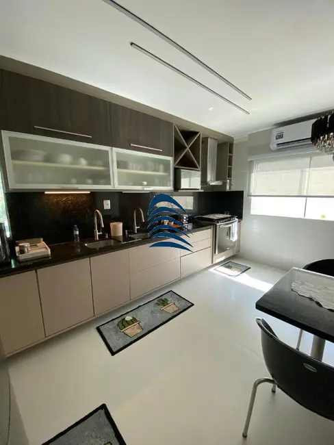 Foto 8 de Casa de Condomínio com 5 quartos à venda, 280m2 em Camacari - BA