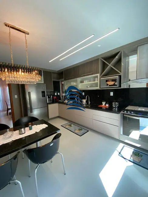 Foto 5 de Casa de Condomínio com 5 quartos à venda, 280m2 em Camacari - BA