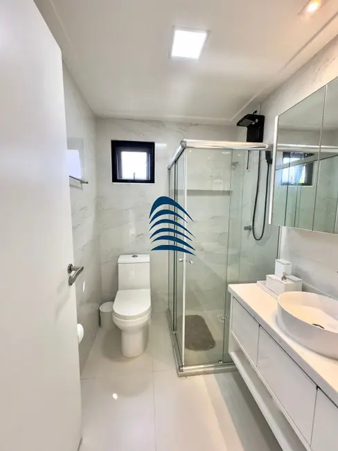 Foto 3 de Casa de Condomínio com 3 quartos à venda, 235m2 em Camacari - BA