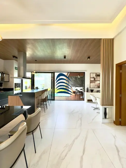 Foto 7 de Casa de Condomínio com 3 quartos à venda, 235m2 em Camacari - BA