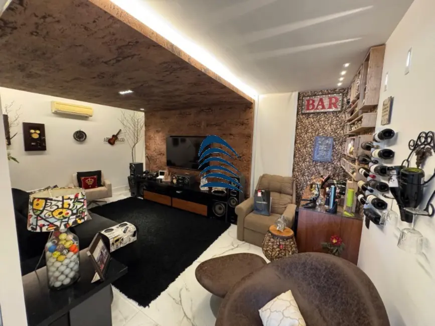 Casa de Condomínio com 4 quartos à venda, 300m2 em Itapuã, Salvador - BA - imagem 3 Foto 3 de Casa de Condomínio com 4 quartos à venda, 300m2 em Itapuã, Salvador - BA