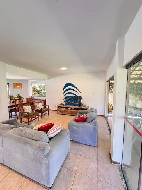 Foto 3 de Casa de Condomínio com 4 quartos à venda, 385m2 em Camacari - BA