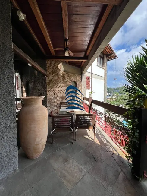 Casa com 4 quartos à venda, 400m2 em Federação, Salvador - BA - imagem 9 Foto 9 de Casa com 4 quartos à venda, 400m2 em Federação, Salvador - BA