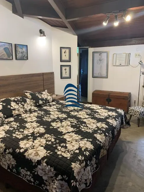 Foto 2 de Casa com 4 quartos à venda, 400m2 em Federação, Salvador - BA