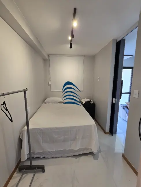 Foto 8 de Apartamento com 1 quarto à venda, 34m2 em Armação, Salvador - BA